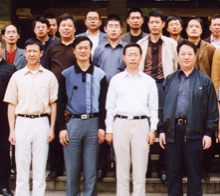 江蘇省交通集團公司領(lǐng)導(dǎo)及部分校友祝學(xué)院五十華誕